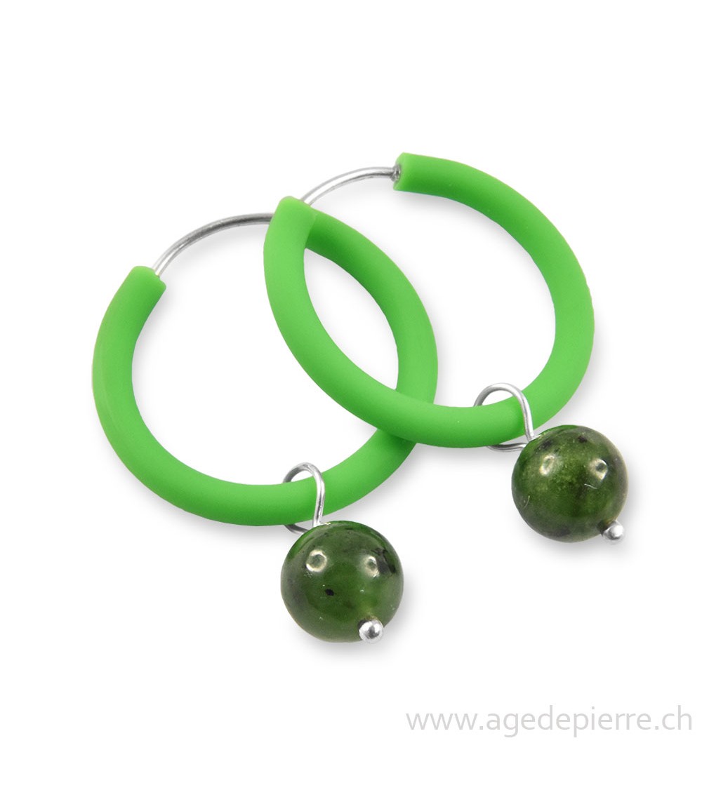 Boucles d'oreilles arc-en-ciel en caoutchouc vert et jade néphrite