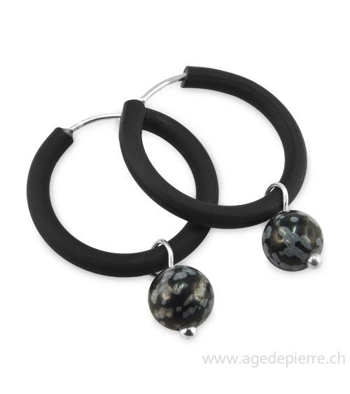 cles d'oreilles arc-en-ciel en caoutchouc noir et obsidienne flocon de neige