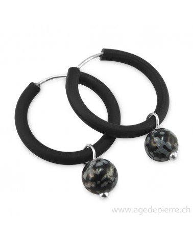 cles d'oreilles arc-en-ciel en caoutchouc noir et obsidienne flocon de neige