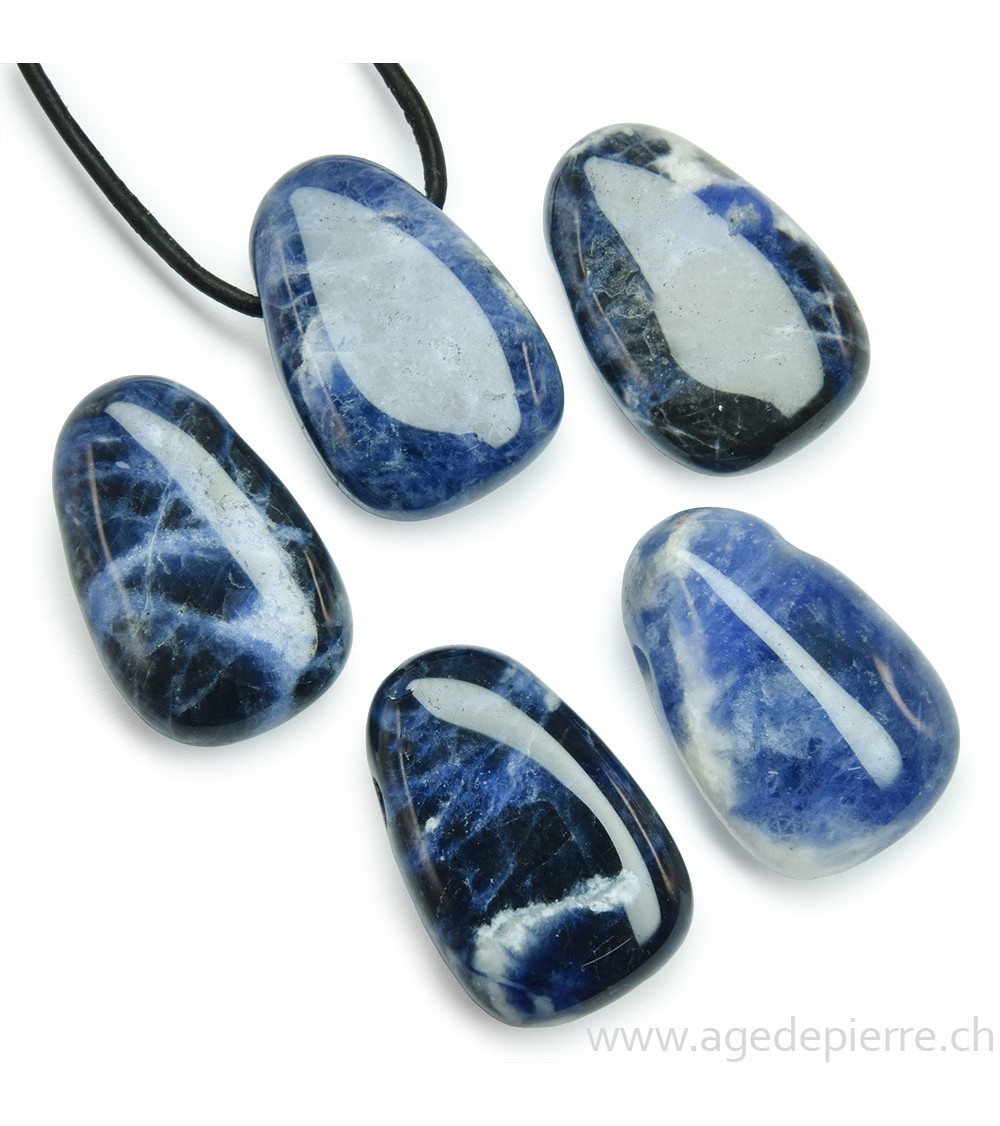 Sodalite pendentif pierre percée l'âge de pierre Vevey