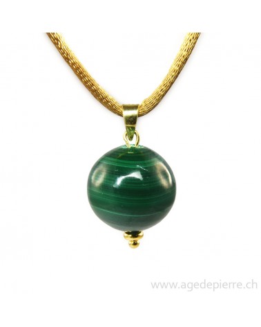 Pendentif sphère en malachite monté sur cordon doré avec bélière dorée