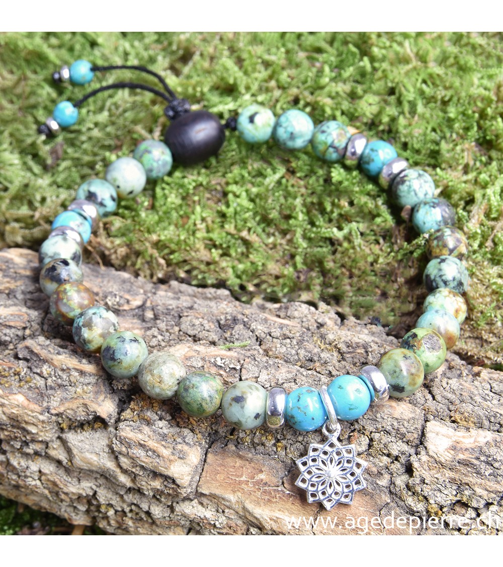 Bracelet Zen avec turquoise, bois, apprêts et lotus en argent